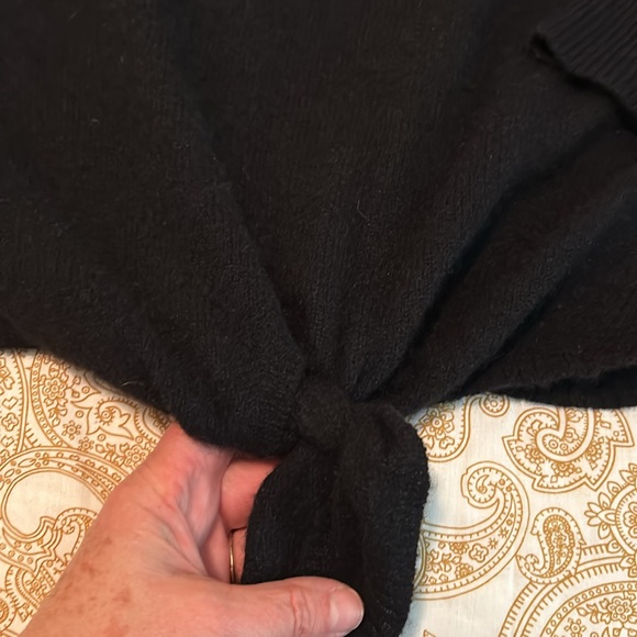 360 Cashmere tie waist sweater. - Picture 2 of 4